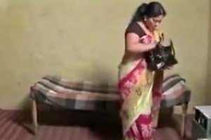 Attractive Tamil Girl Enticing With Arousing Txxx Content